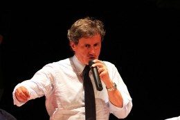 gianni alemanno al teatro talia