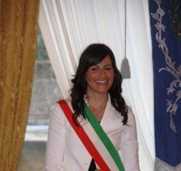 sara cicchinelli, sindaco di civita d'antino