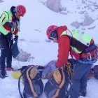 Operazione di recupero della salma da parte del soccorso alpino