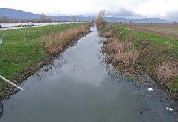 siccità nel fucino canali irrigazione agricoltura (2)