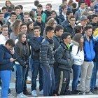 manifestazione degli studenti dello scientifico pollione per i lavori  in ritardo (1)