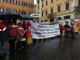 FLAICA CUB ROMA SIT-IN COCACOLA ORICOLA MCDONALD'S