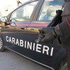 posto di blocco dei carabinieri con la gazzella