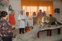 lo zoo al reparto di pediatria dell'ospedale di Avezzano