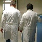 Indagati tre medici e due infermieri in ospedale