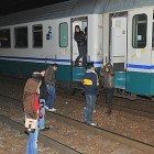 Pendolari, treno incendiato sulla linea