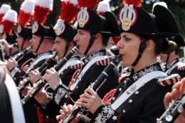 carabinieri banda arma