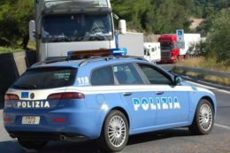 polizia tir camion polstraeda