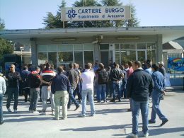 lavoratori cartiera burgo (5)