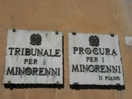 tribunale per i monori, procura minorenni