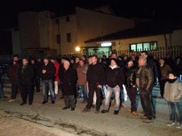 Sit-in a Celano contro i furti, protesta criminalità (2)