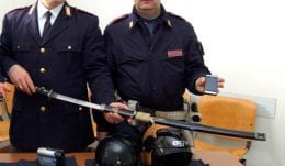 spada katana polizia