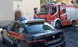 Carabinieri gazzella vigili del fuoco