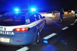 polizia stradale incidente autostrada notte polstrada