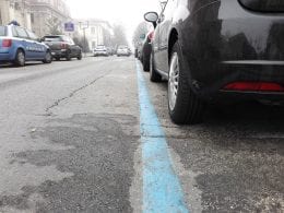 wpid-strisce-blu-in-centro-via-corradini.jpg.jpeg