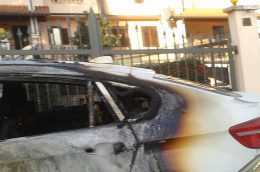 Auto in fiamme ad Avezzano nella notte incendi macchine (3)