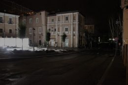 Largo del Popolo al buio
