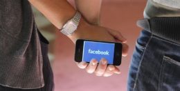 tecnologia facebook giovani social