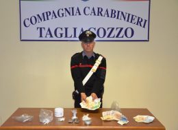 arresto sequestro droga soldi carabinieri