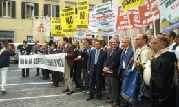 manifestazione degli avvocati a Roma per salvare il tribunale (8)