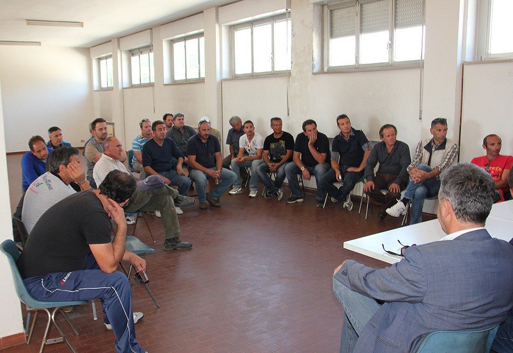 Ex Maccaferri Pittini, lavoratori in protesta con  i sindacati (1)