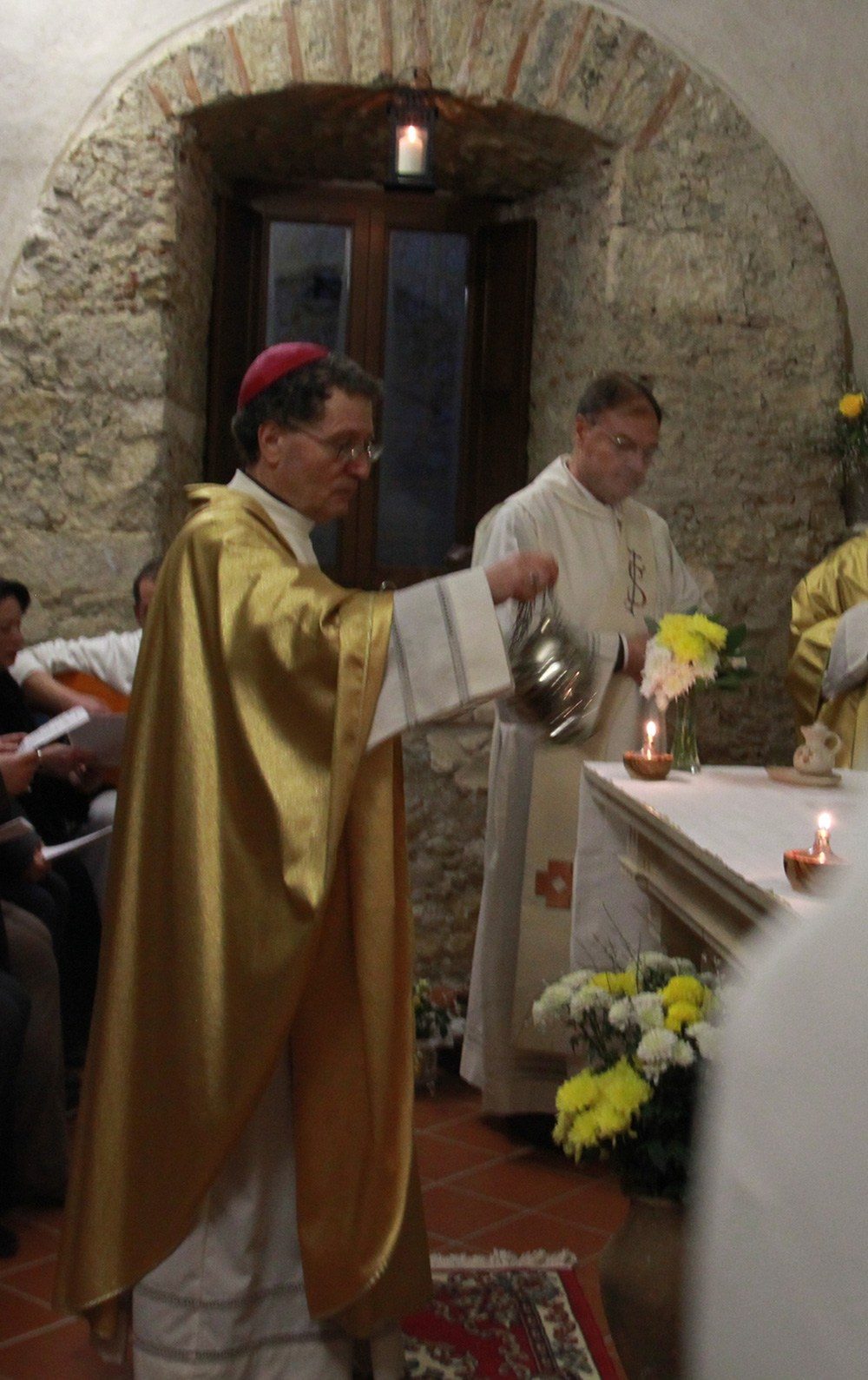 tagliacozzo inaugurazione cappella santuario madonna dell’oriente con il vescovo santoro (2)