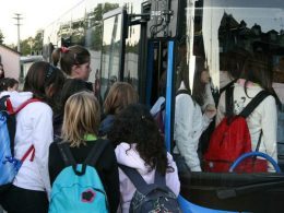 bus-autobus-studenti-scuole-arpa